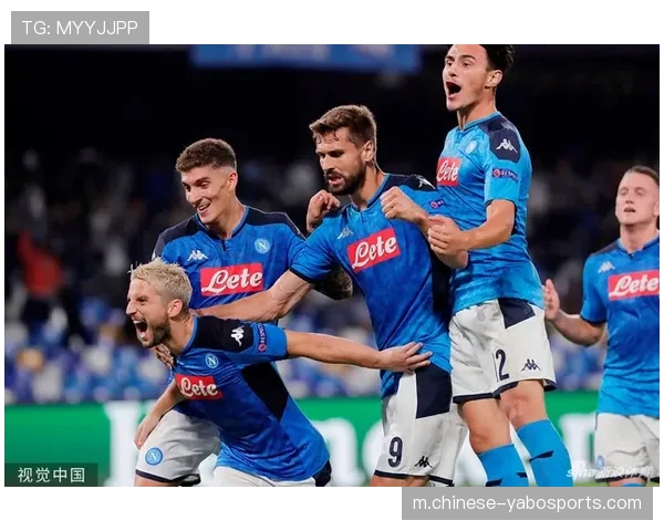 那不勒斯确认梅雷特骨折 霍伊伦缺阵国米比赛 那不勒斯确认梅雷特骨折 霍伊伦缺阵国米比赛